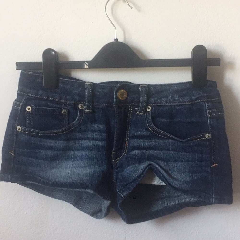 American eagle shorts♥️
